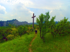 La Croce sulla cima della collina